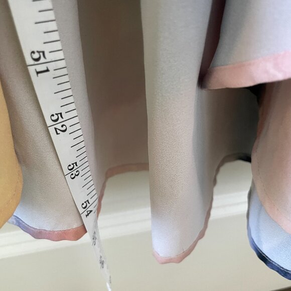 Dress - Picture 8 of 9